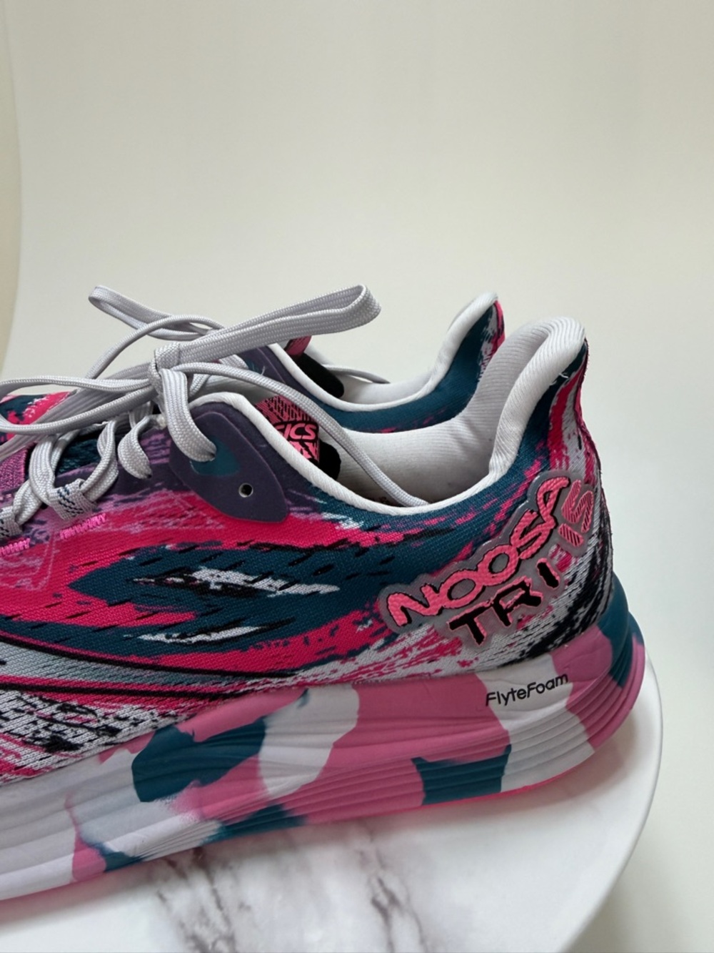 Asics Pink and Navy Graphic Running Shoes Women's NOOSA TRI 15 Shoe women 9.5 - Picture 3 of 10